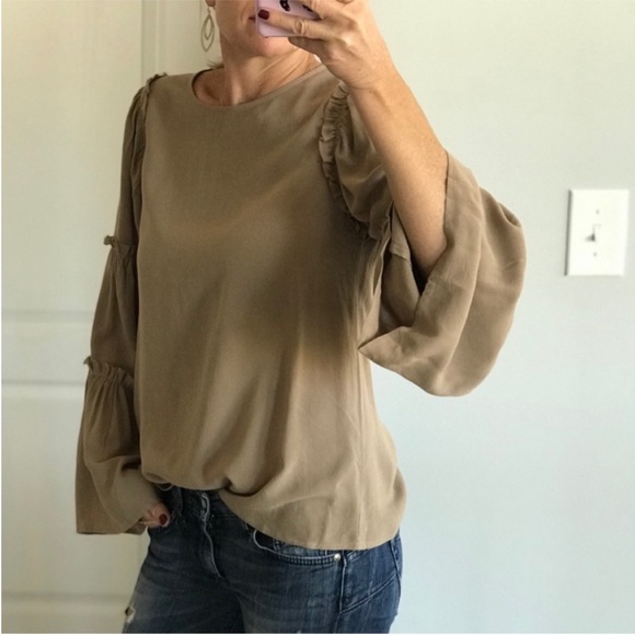 Taupe Bell Sleeve Tunic Top - Picture 3 of 5
